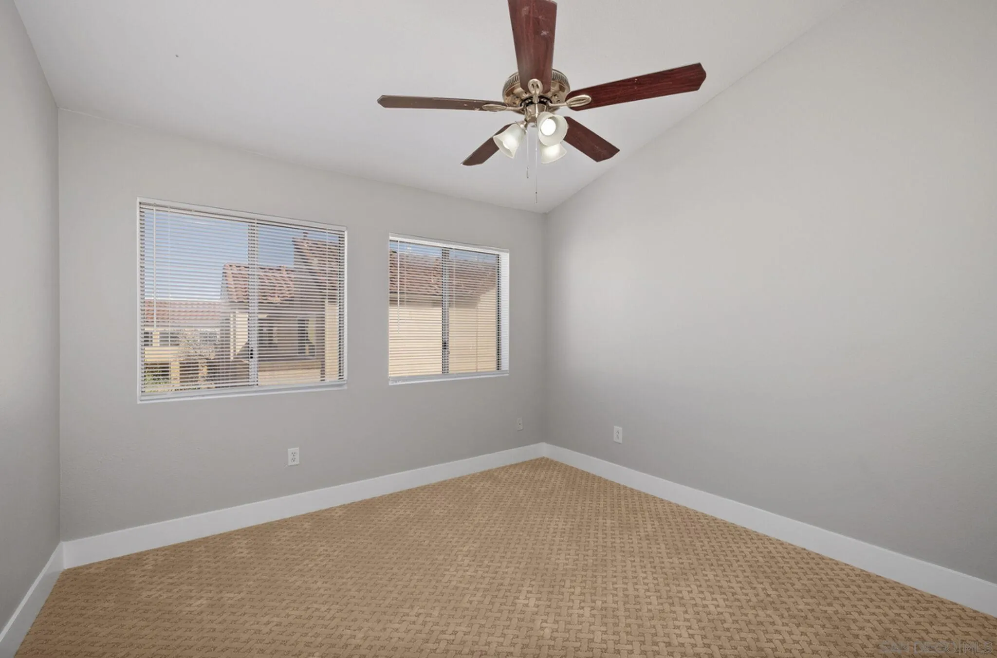 Photo #28: 250025027 Listing: Photo #28
