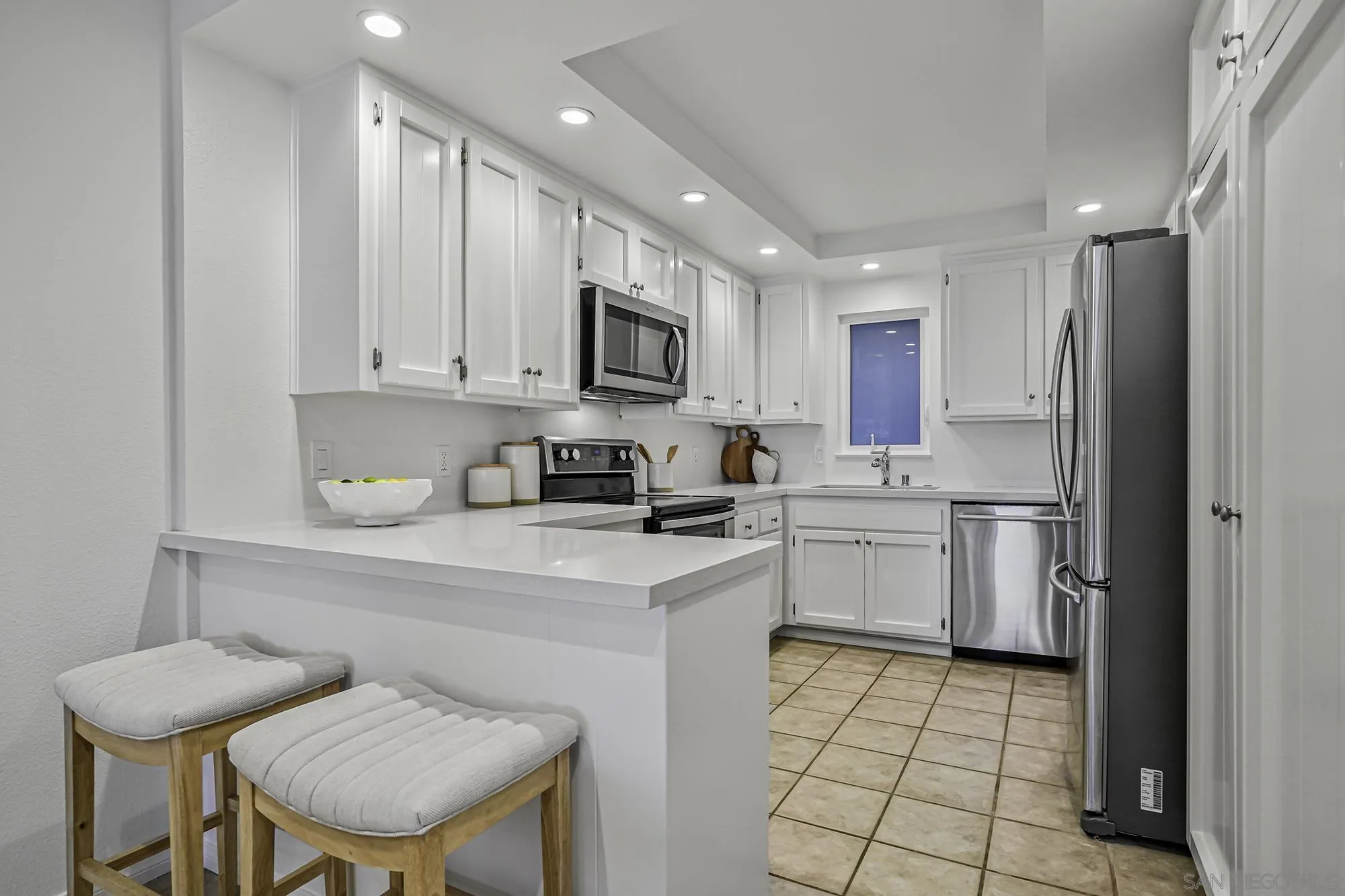 Photo #5: 250025035 Listing 
