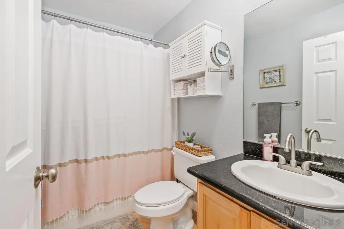 Photo #12: 250025094 Listing: Photo #12