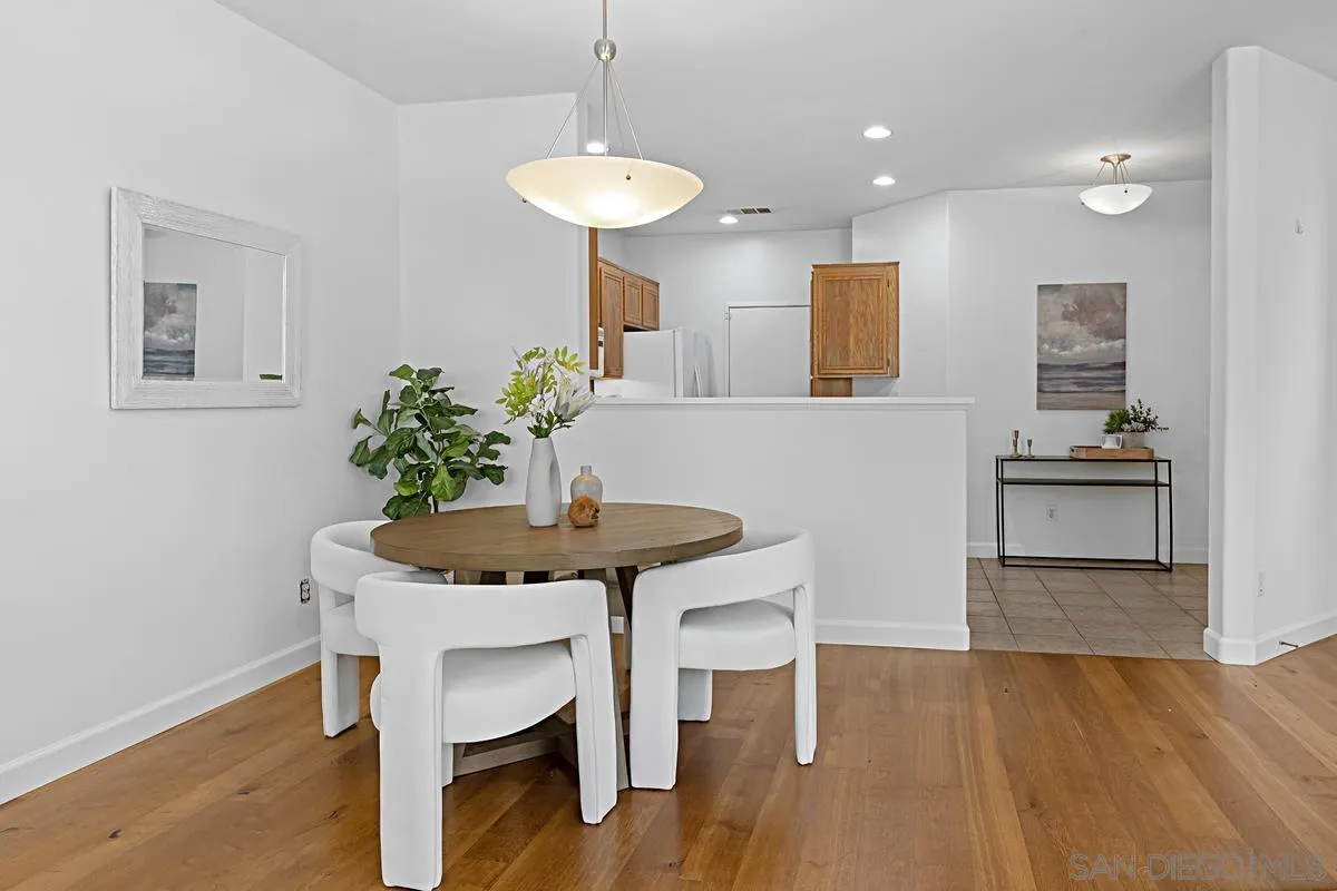 Photo #20: 250025179 Listing: Photo #20