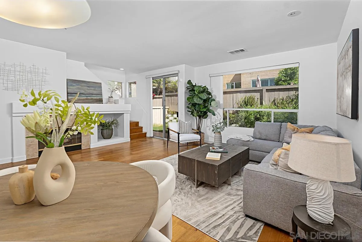 Photo #4: 250025179 Listing 