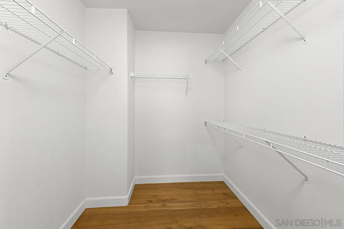 Photo #12: 250025179 Listing: Photo #12