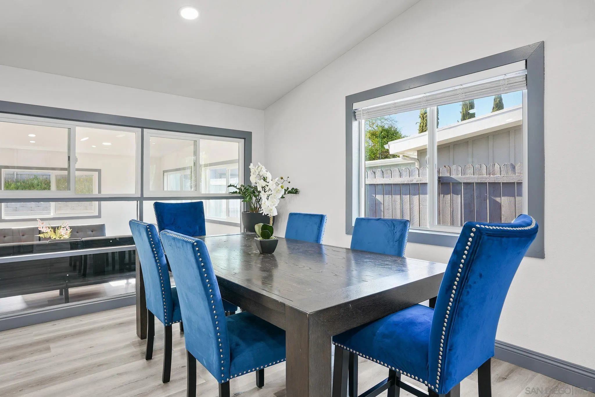 https://cdn.realtyfeed.com/cdn/127/250025189/6b09a08ed0aeb9b258d8288d1693f20f.webp