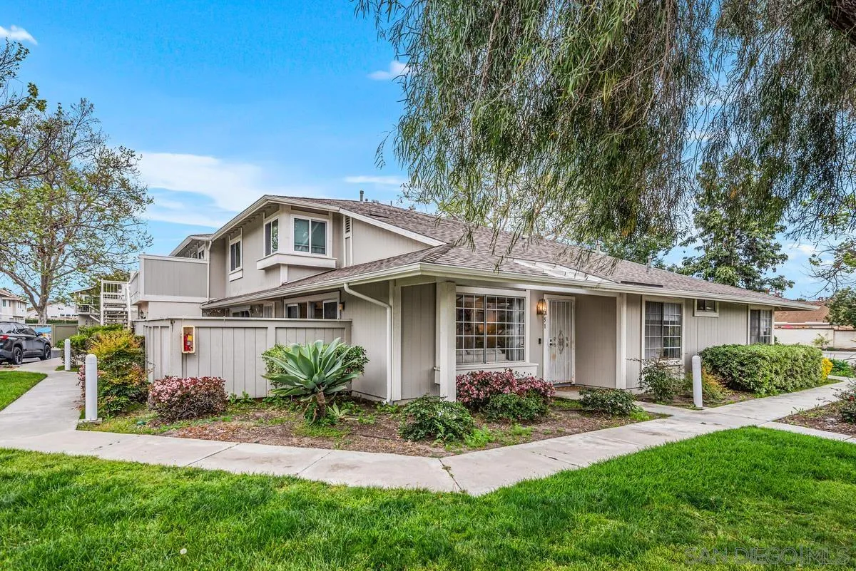Photo #2: 250025191 Listing 