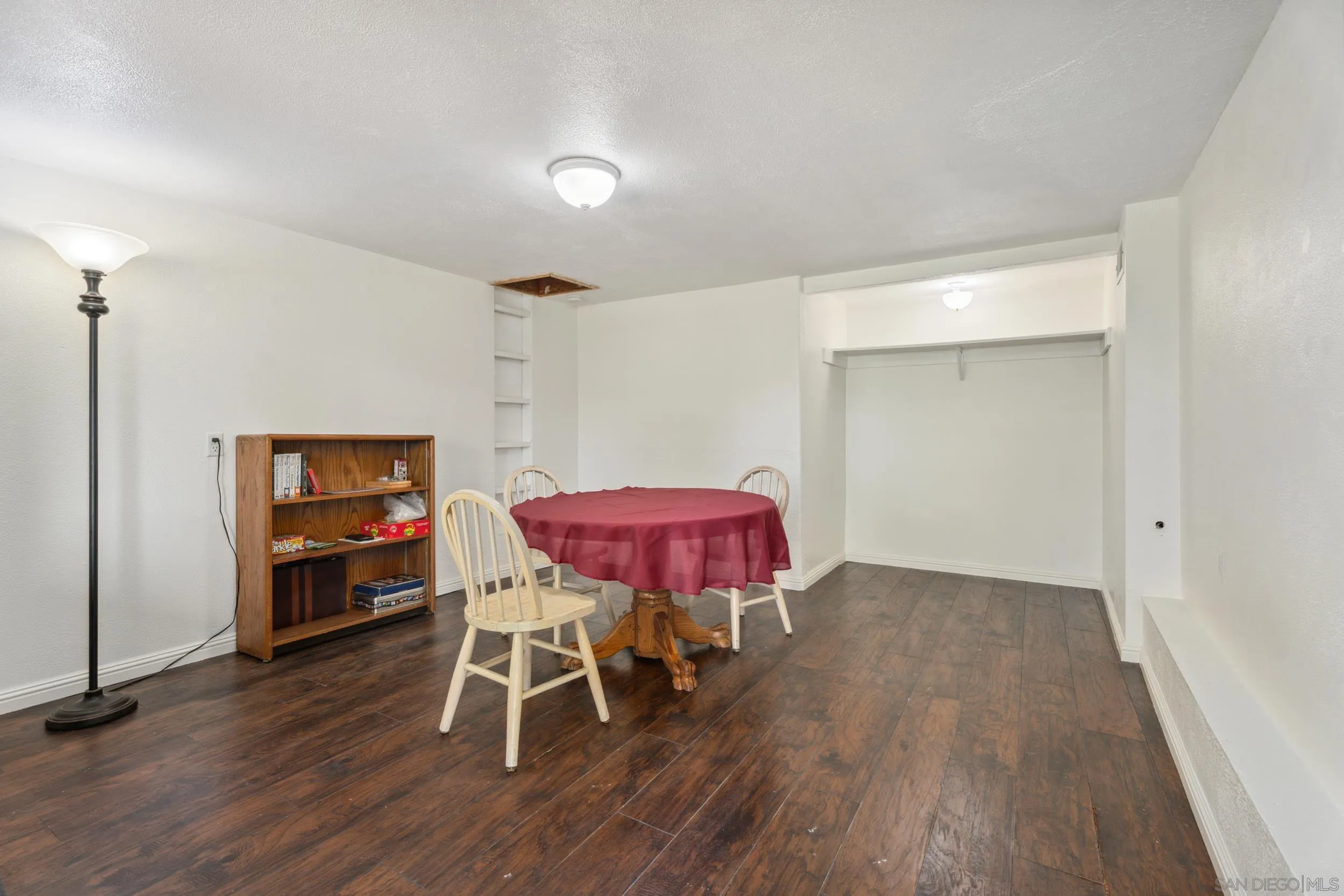 https://cdn.realtyfeed.com/cdn/127/250025202/7fb39dfb2d55041d0af1d70b15dd2d93.webp