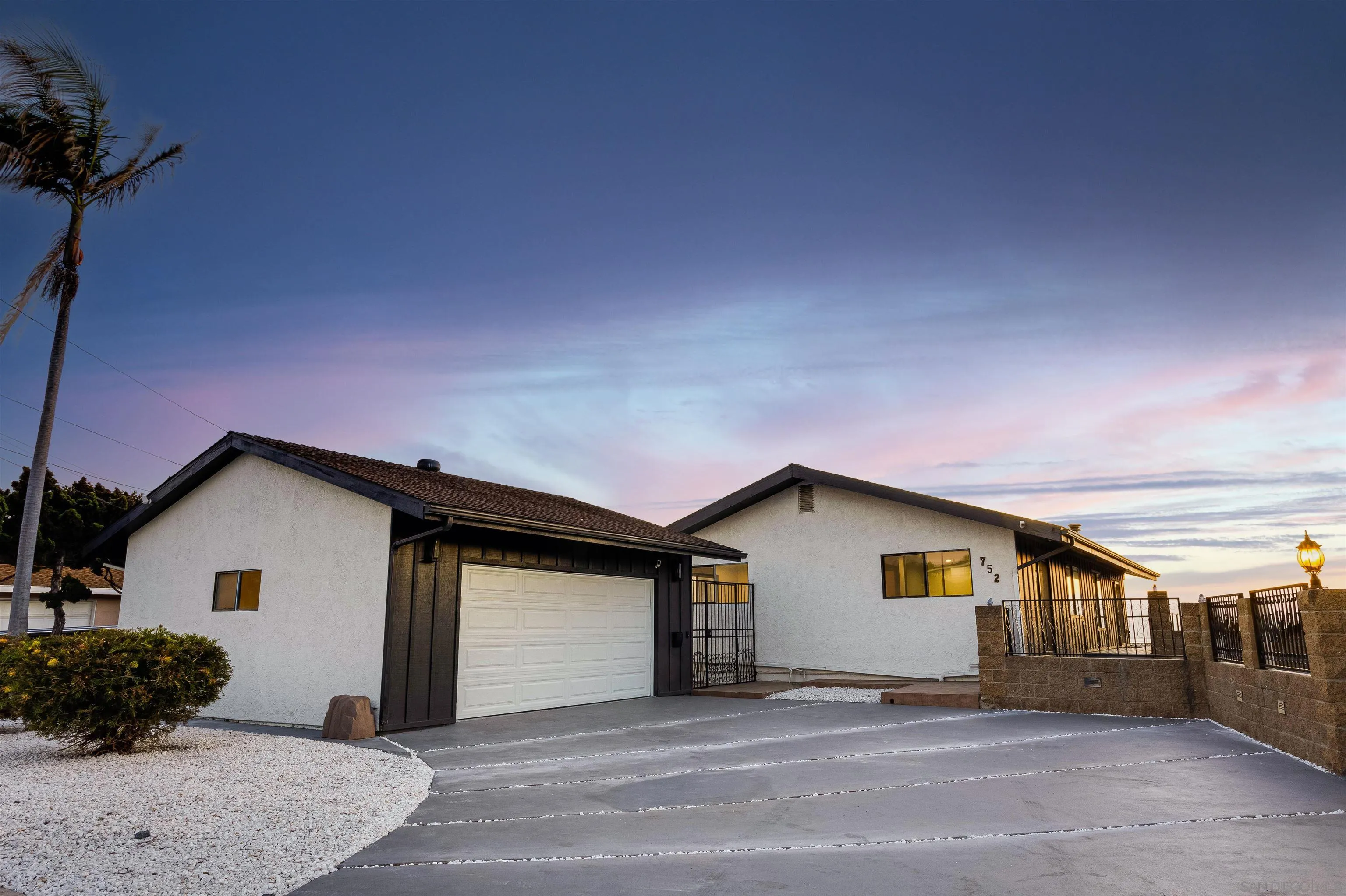 https://cdn.realtyfeed.com/cdn/127/250025213/bcda7f361e225c2d910eb1e6a3d8fd29.webp