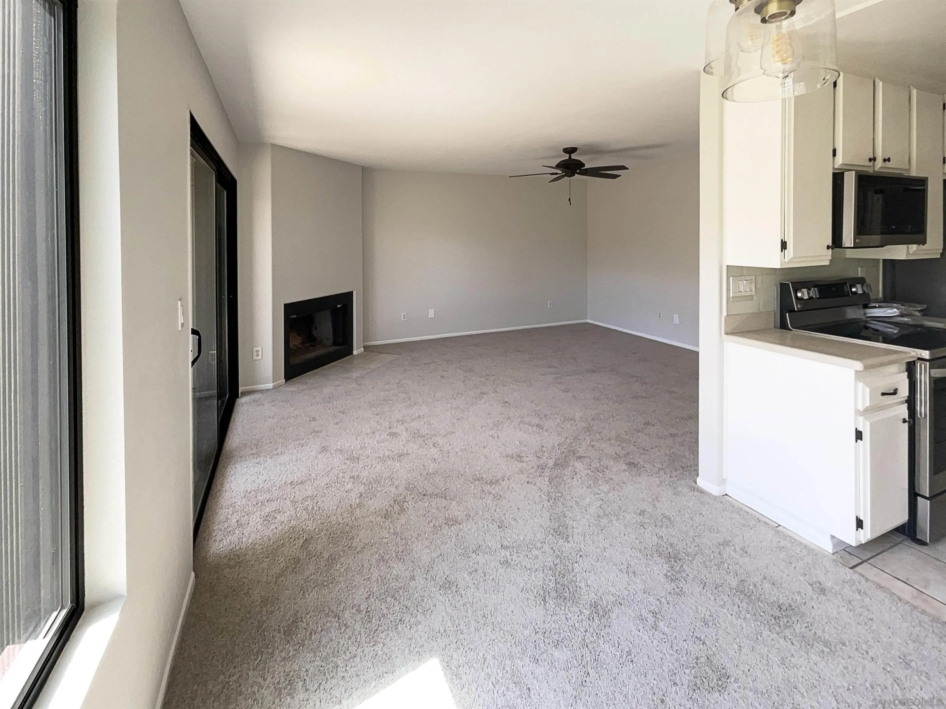 Photo #12: 250025230 Listing: Photo #12