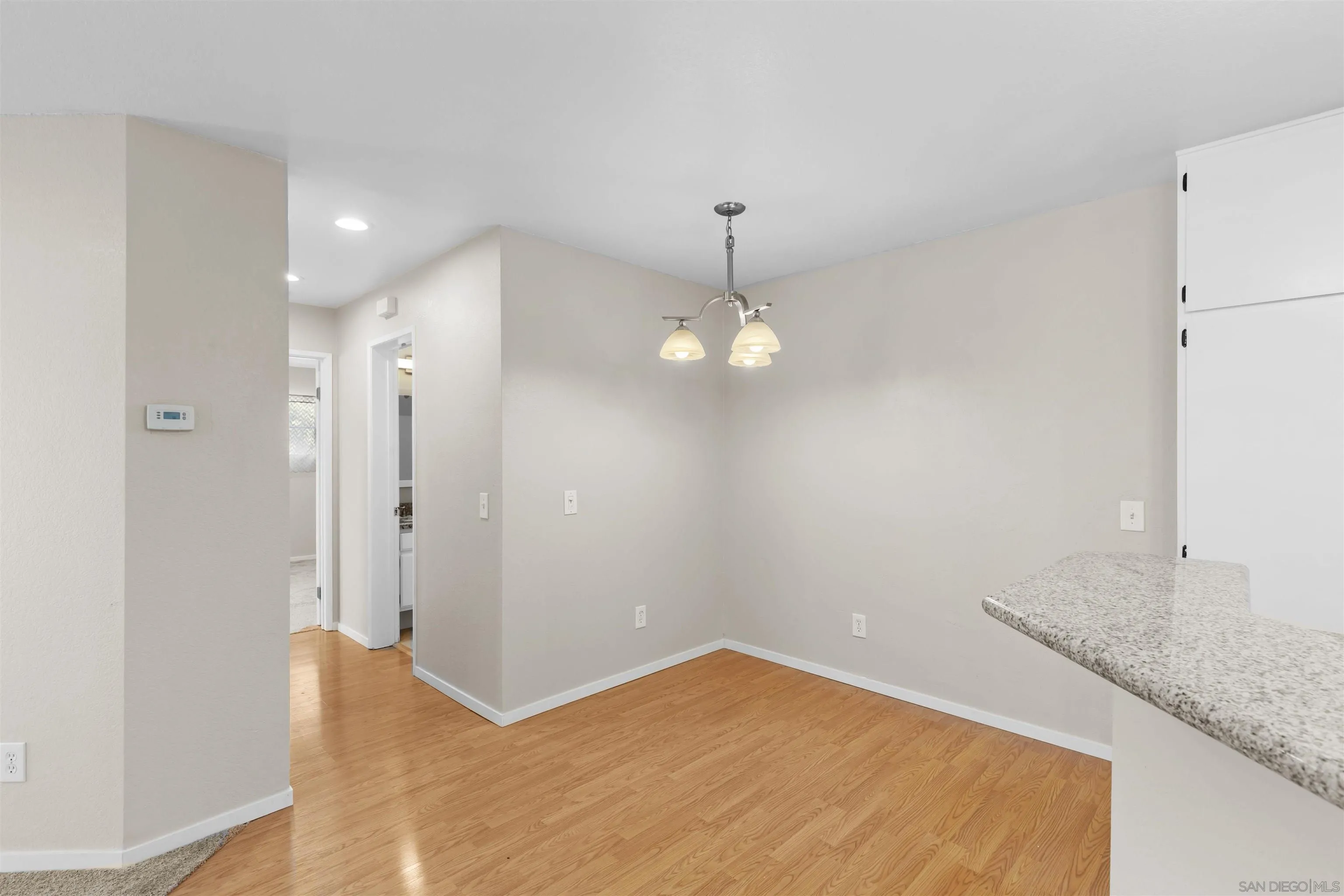 Photo #10: 250025297 Listing: Photo #10
