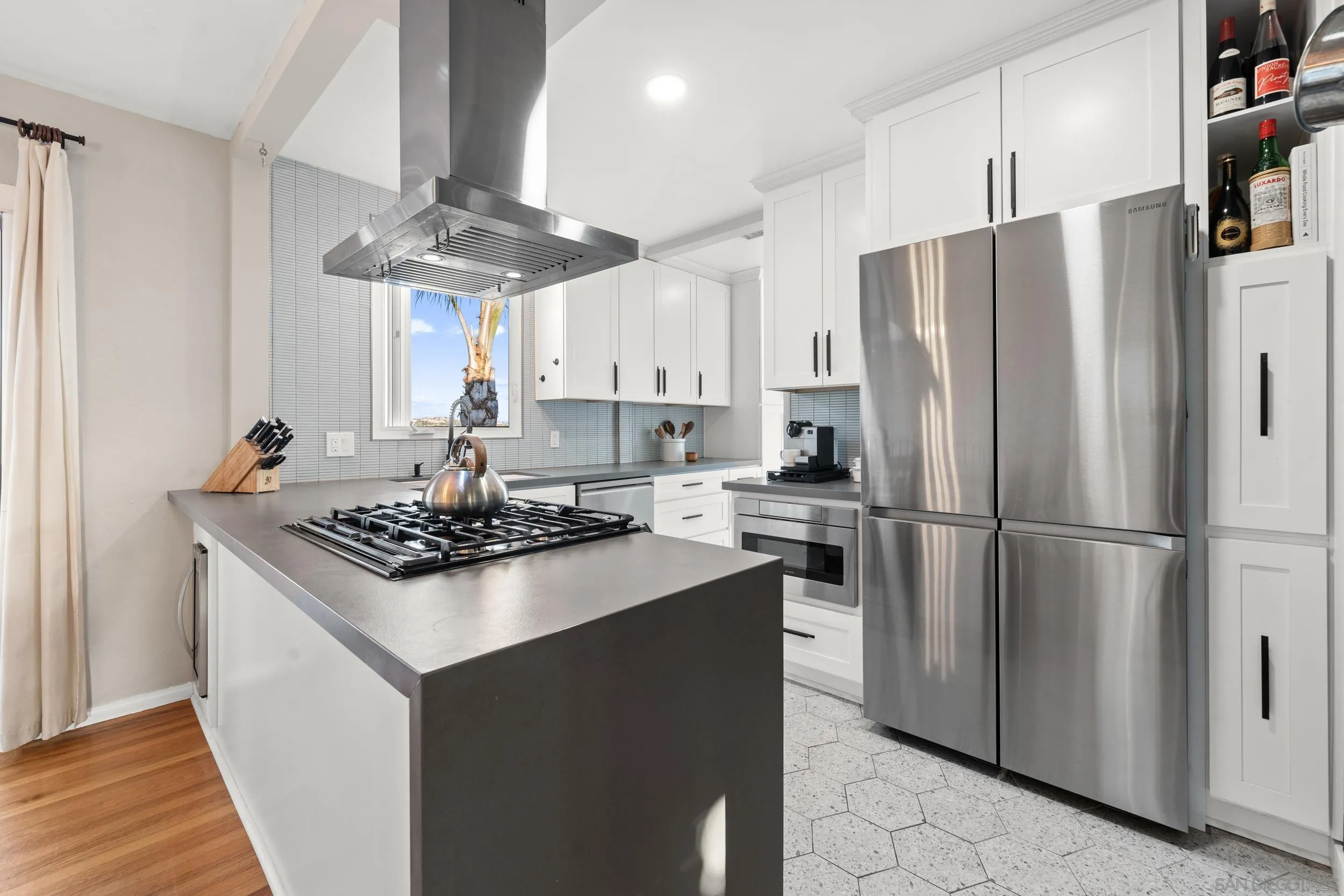 https://cdn.realtyfeed.com/cdn/127/250025305/25bc6aa3625e620c6c472fa74719d858.webp