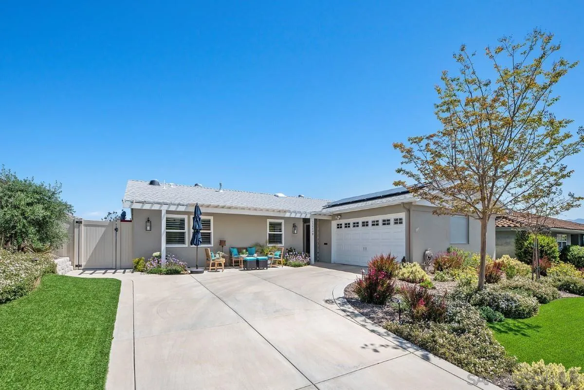 https://cdn.realtyfeed.com/cdn/127/250025308/8adfff260ffa9c01953b364cd06399e0.webp