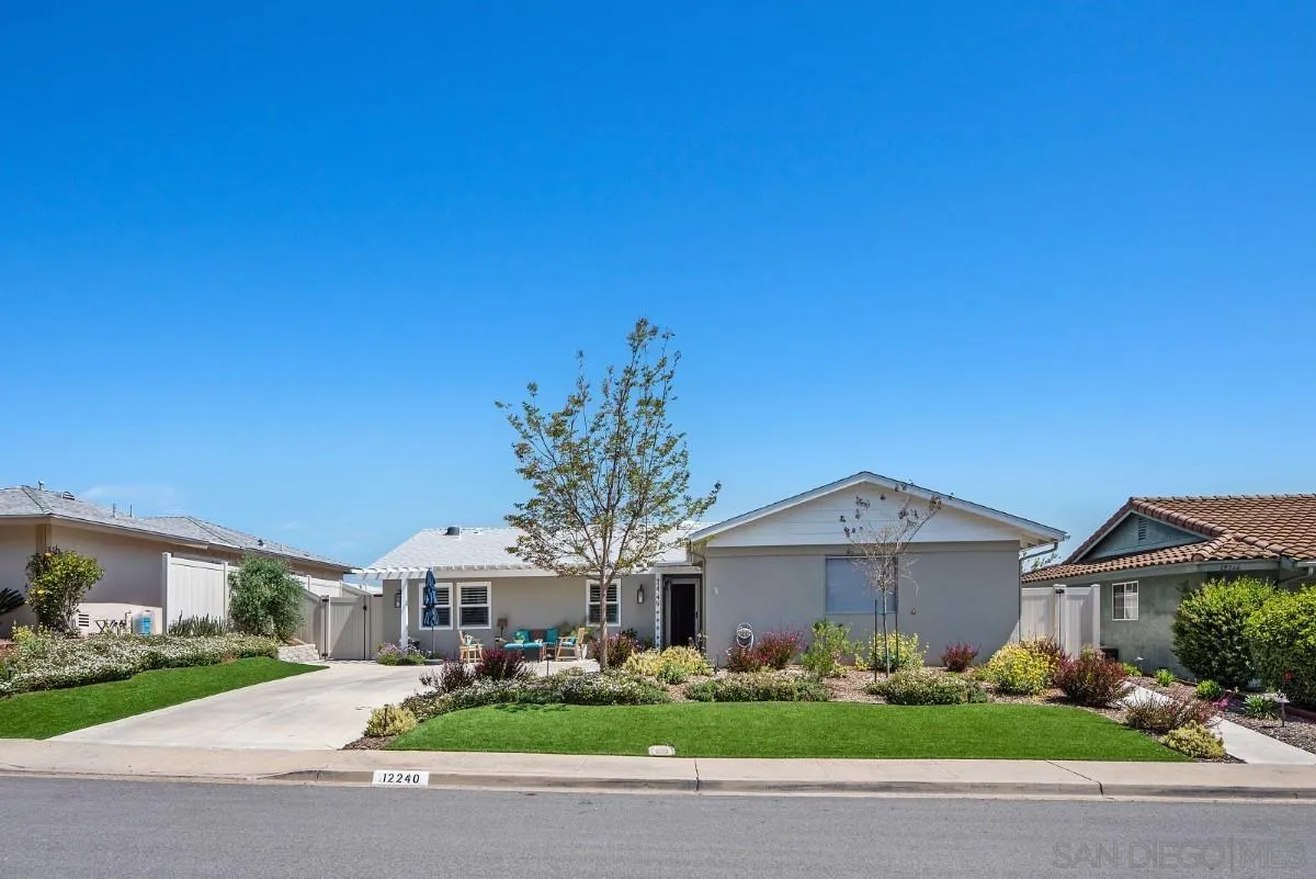 https://cdn.realtyfeed.com/cdn/127/250025308/d33677f45eb28732c7cb71588689b393.webp