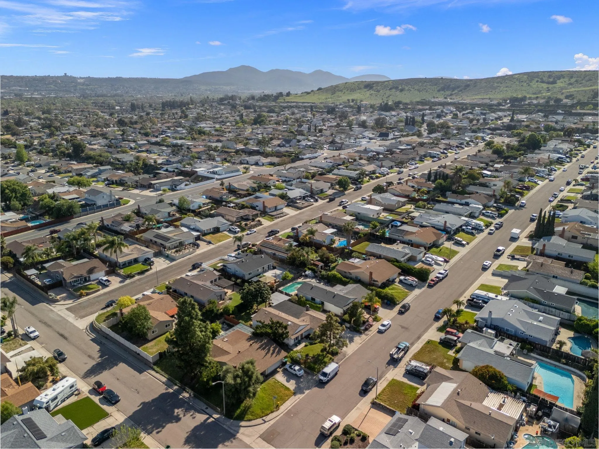 https://cdn.realtyfeed.com/cdn/127/250025323/2b0175b8c2f82d59e9c2af6c9bdc2f0f.webp