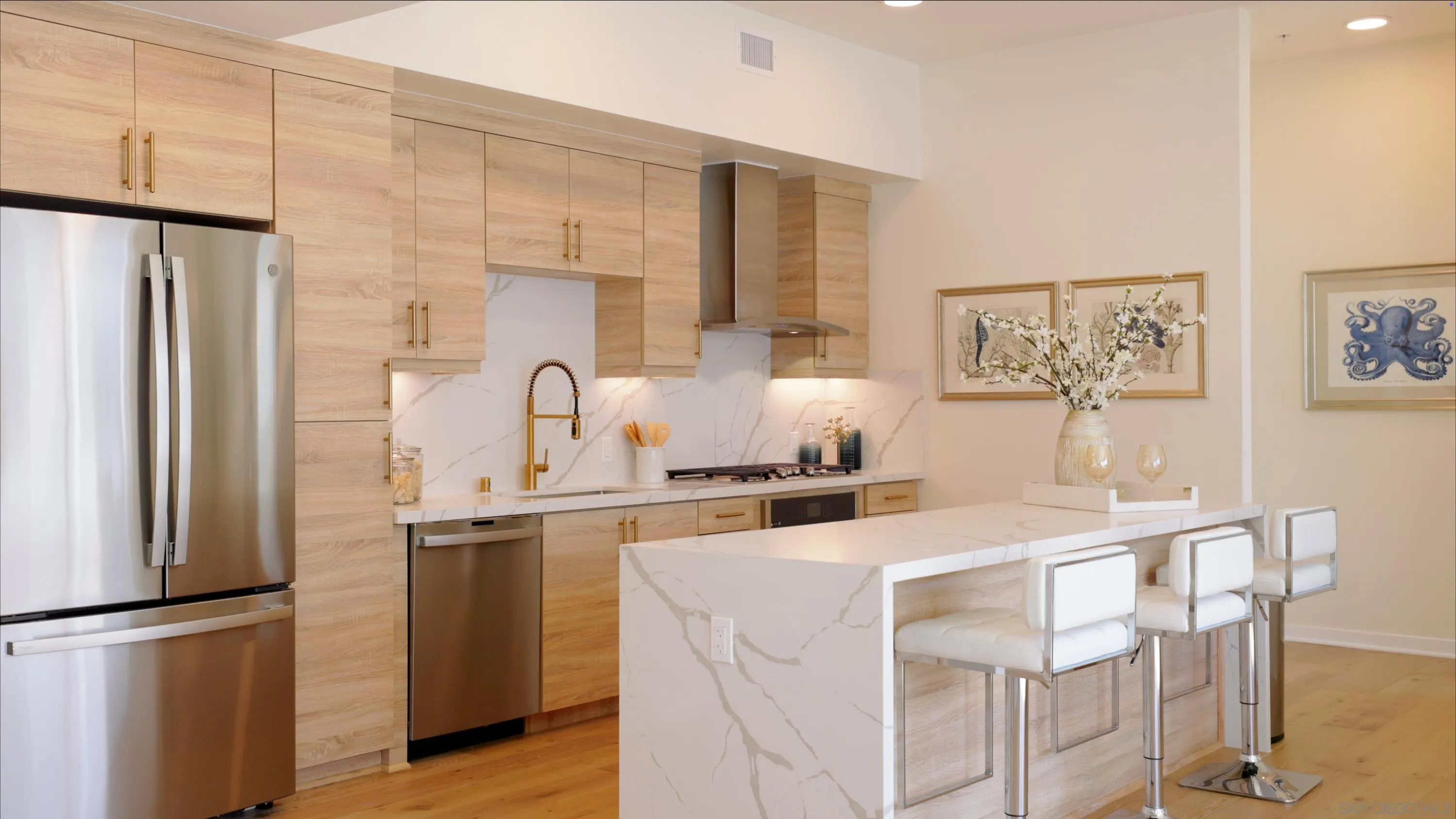 Photo #4: 250025356 Listing 