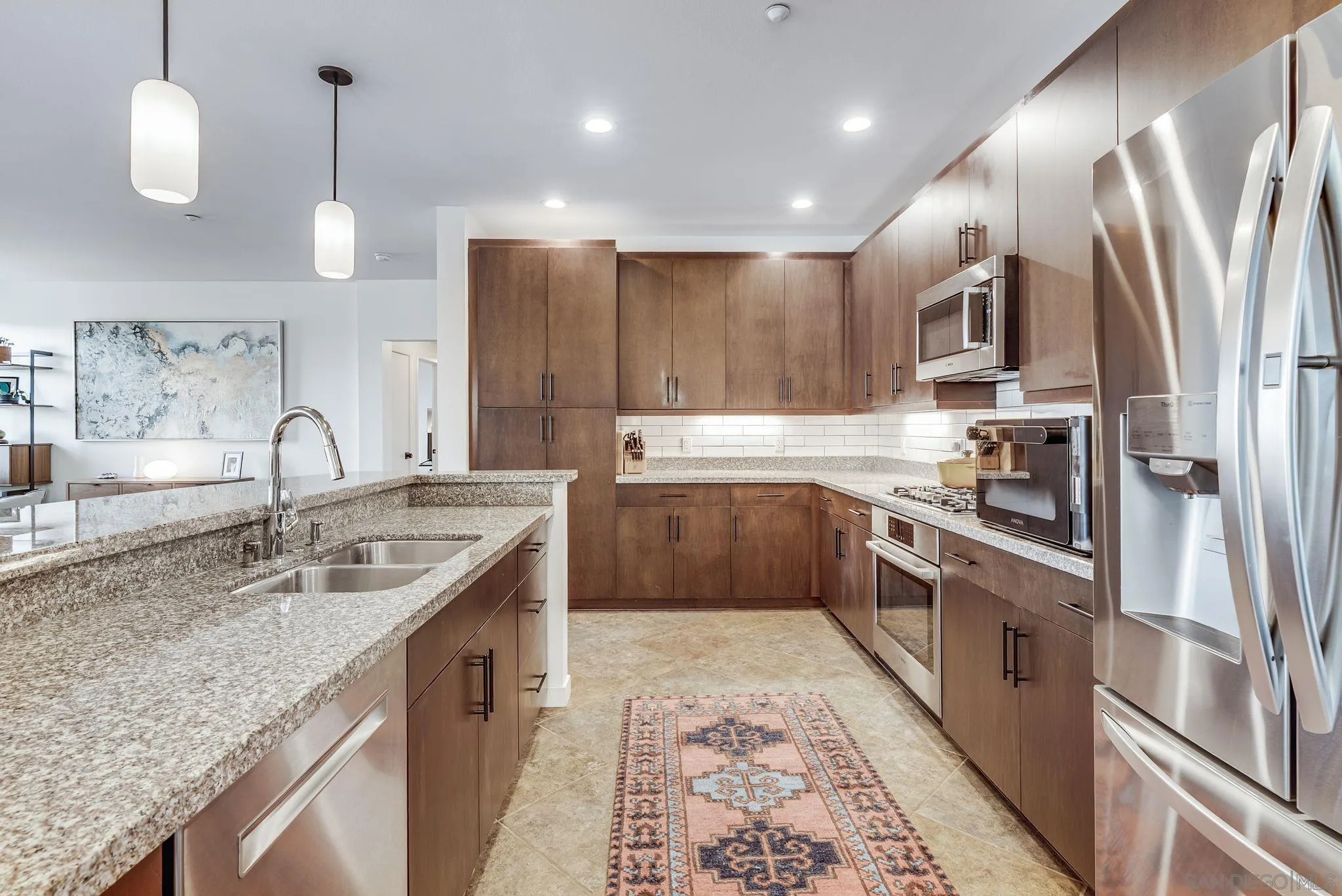Photo #3: 250025361 Listing 