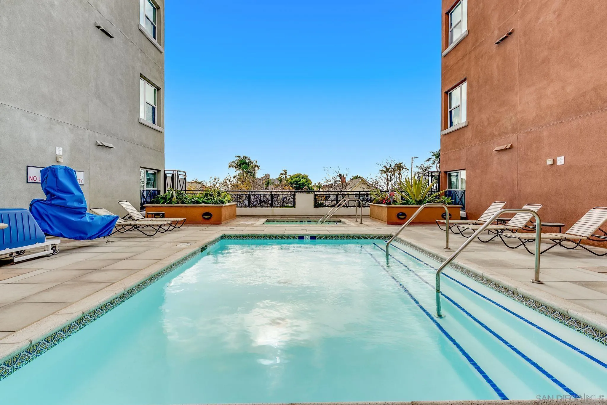 Photo #37: 250025361 Listing: Photo #37