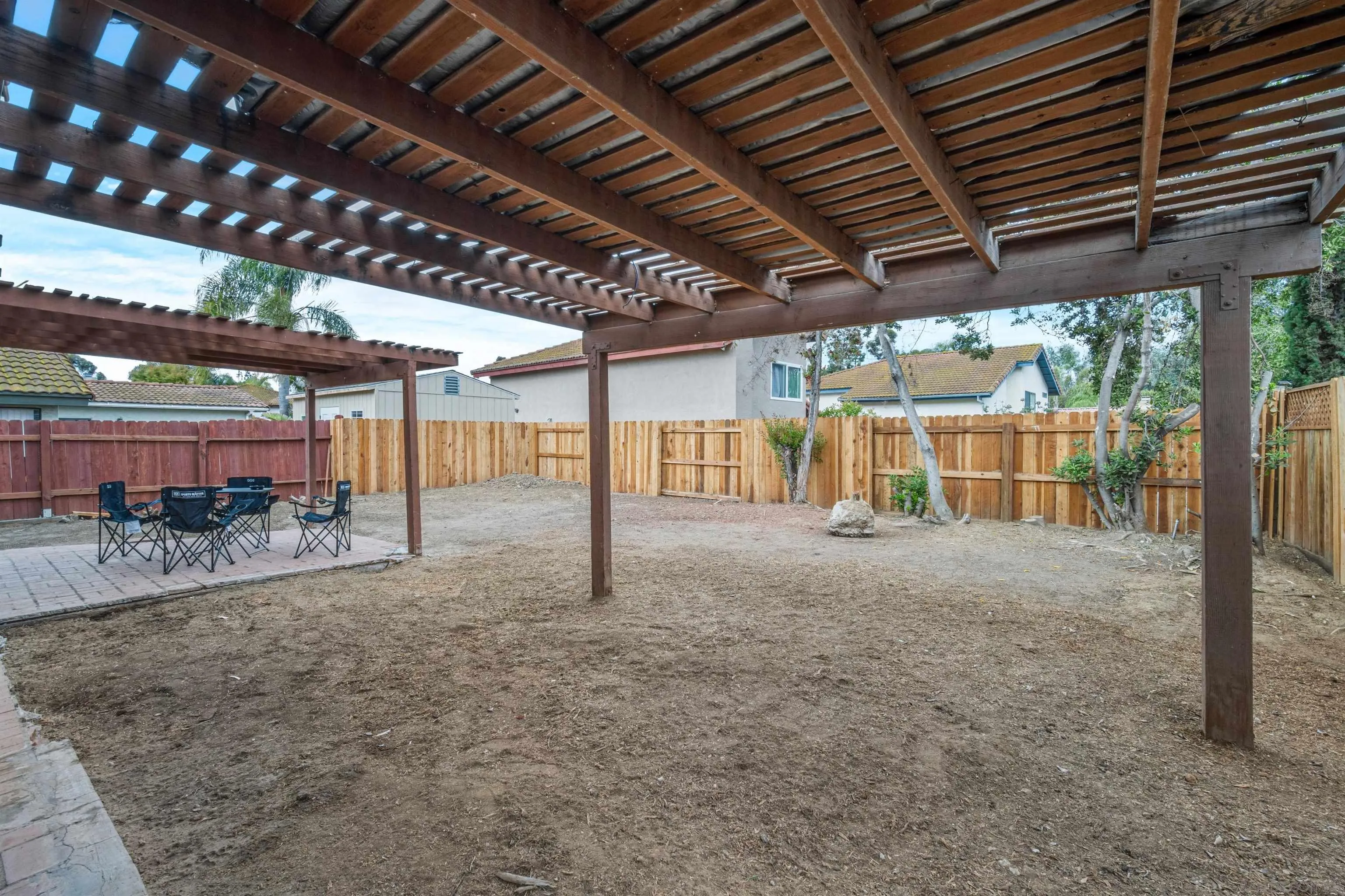 https://cdn.realtyfeed.com/cdn/127/250025383/664d048cf57ebb0f3755e311d6cb36d8.webp