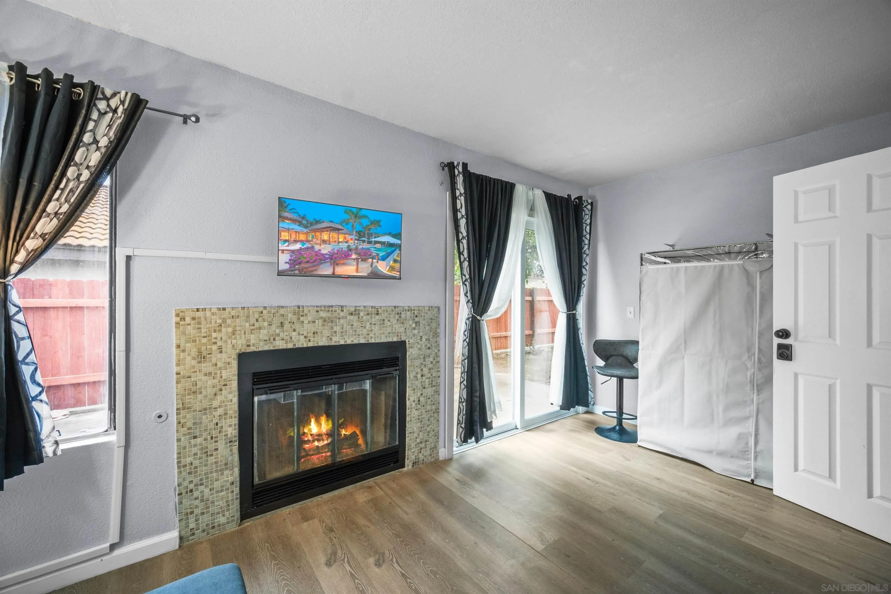 https://cdn.realtyfeed.com/cdn/127/250025383/dc52871c27dc6704c4055a29514cda42.webp
