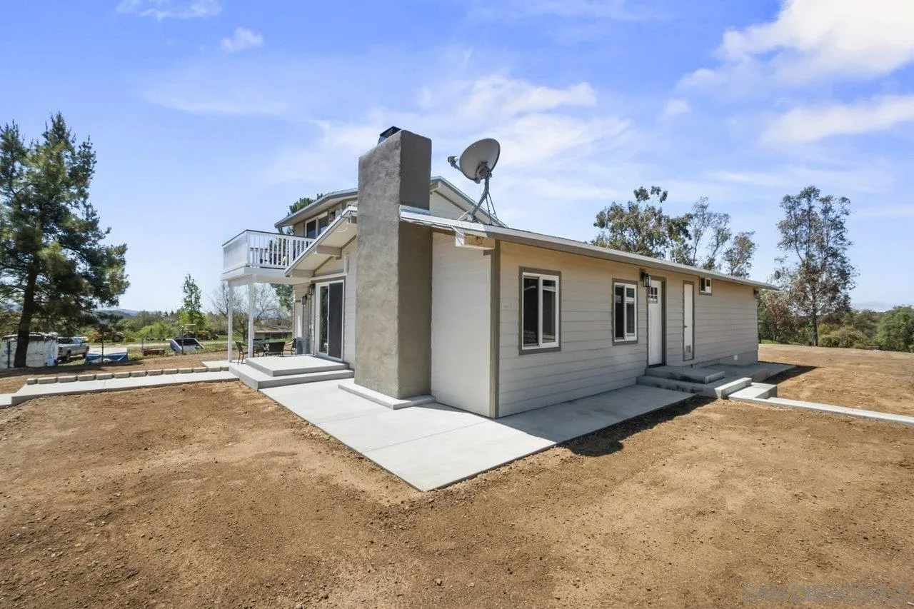 https://cdn.realtyfeed.com/cdn/127/250025424/8aeb61b79c5512c61cc8b404f1f3339c.webp