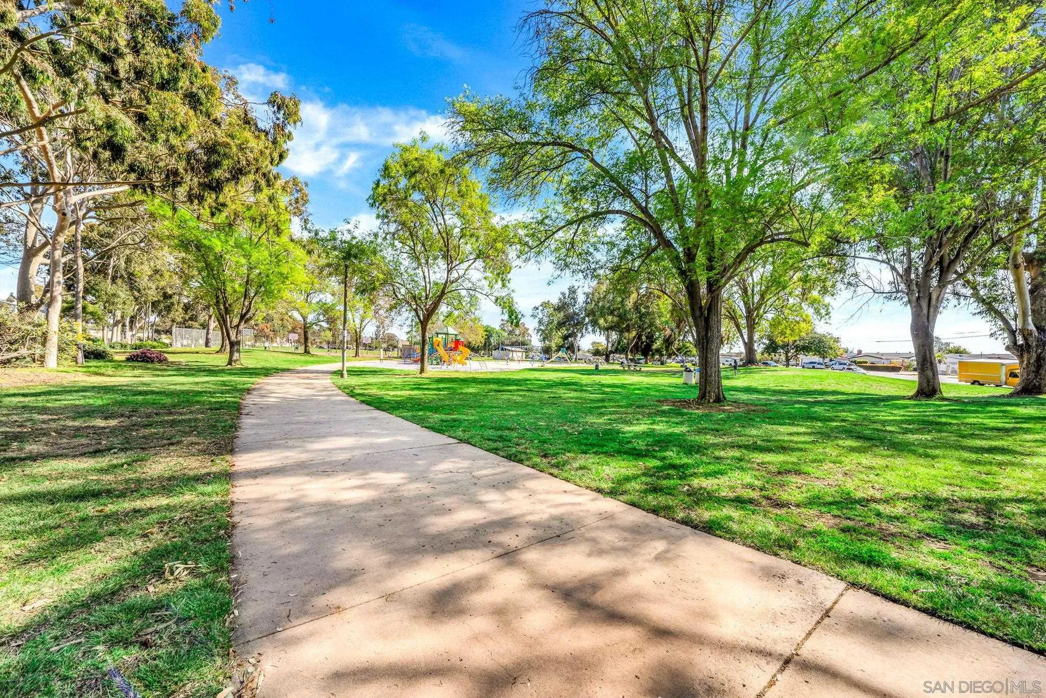 https://cdn.realtyfeed.com/cdn/127/250025447/931d647a3839eadd575e0d5042f28f68.webp