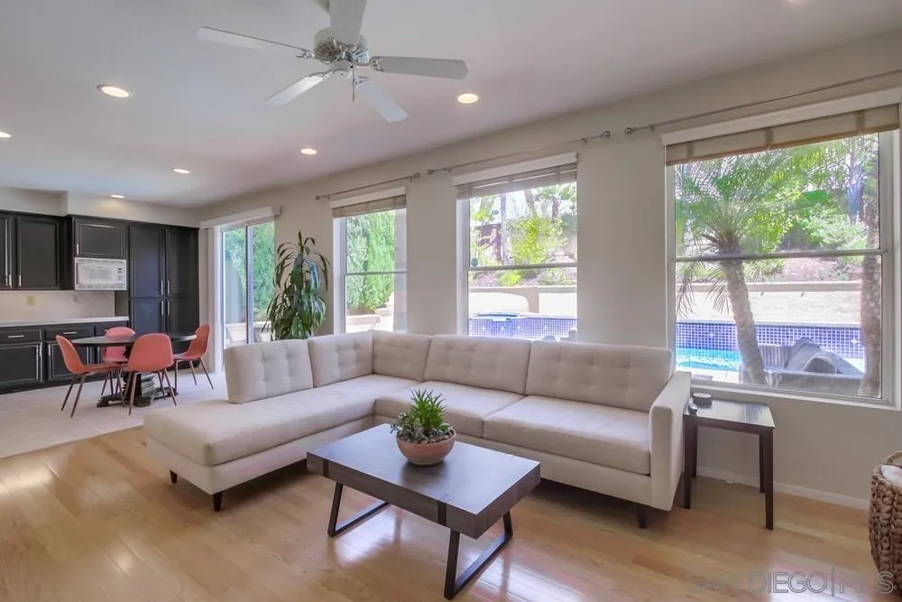 https://cdn.realtyfeed.com/cdn/127/250025454/db014e21d756059c118672b610cdd979.webp