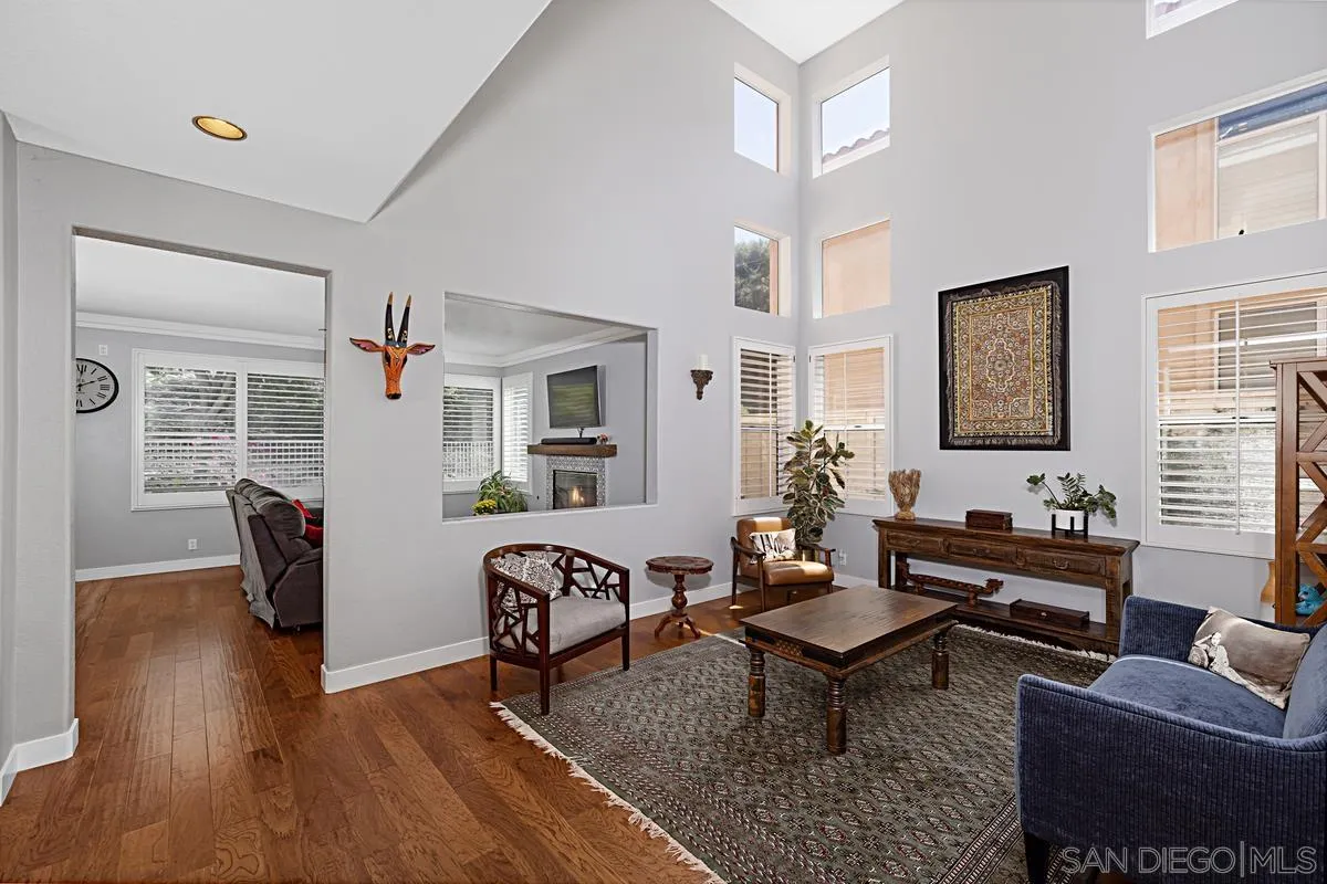https://cdn.realtyfeed.com/cdn/127/250025462/216a059bfdae84ce90e5adda630d2d1e.webp