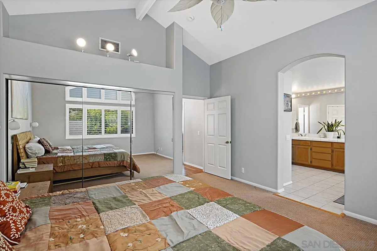 https://cdn.realtyfeed.com/cdn/127/250025462/7098c56bd669593a6aa8f614dffbdf77.webp