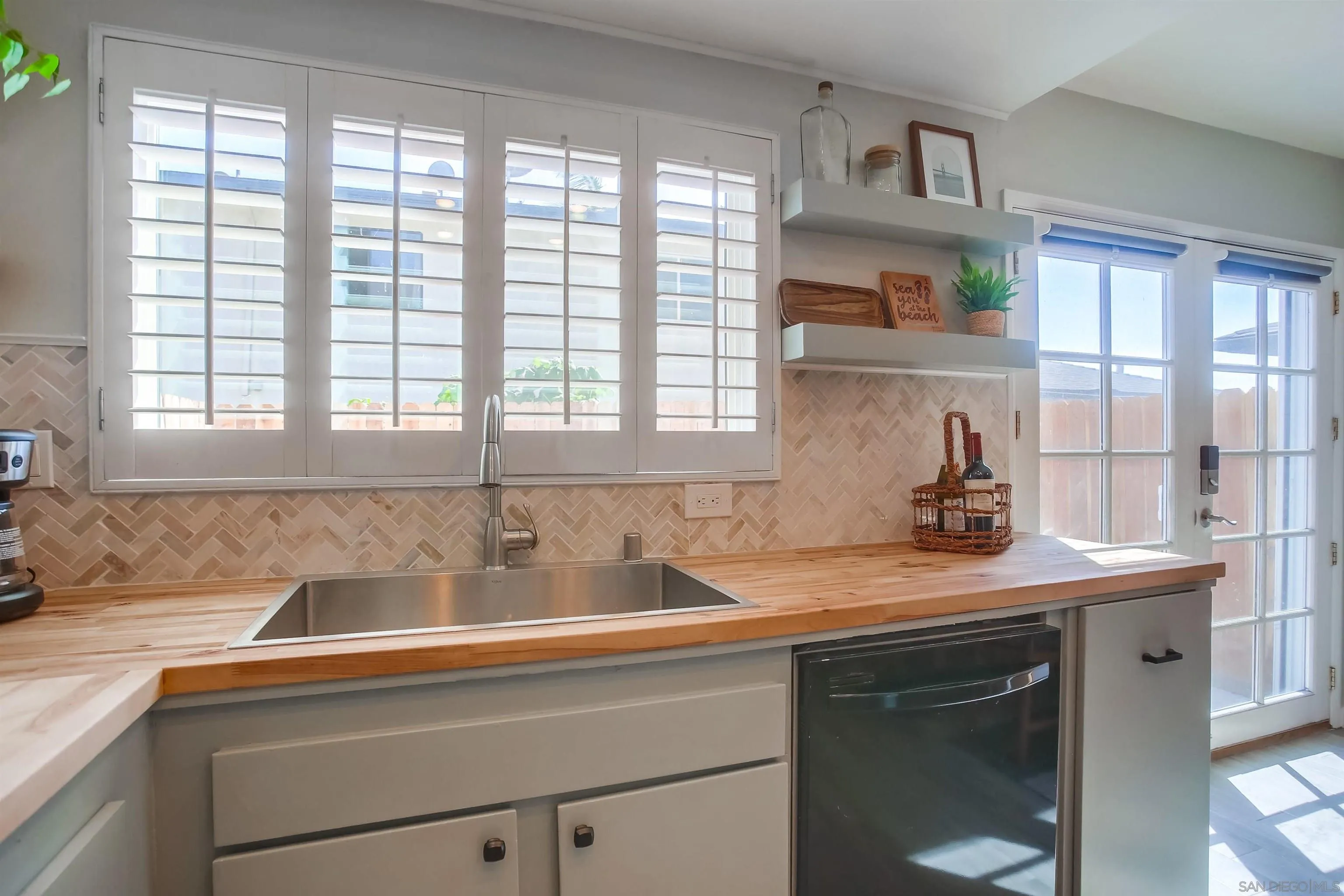 Photo #12: 250025499 Listing: Photo #12