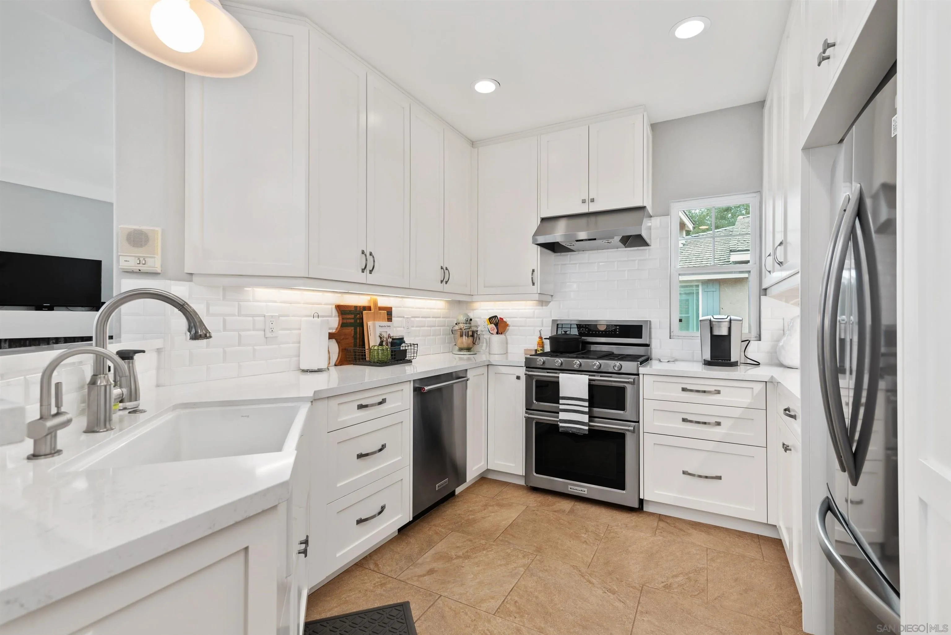 Photo #15: 250025508 Listing: Photo #15