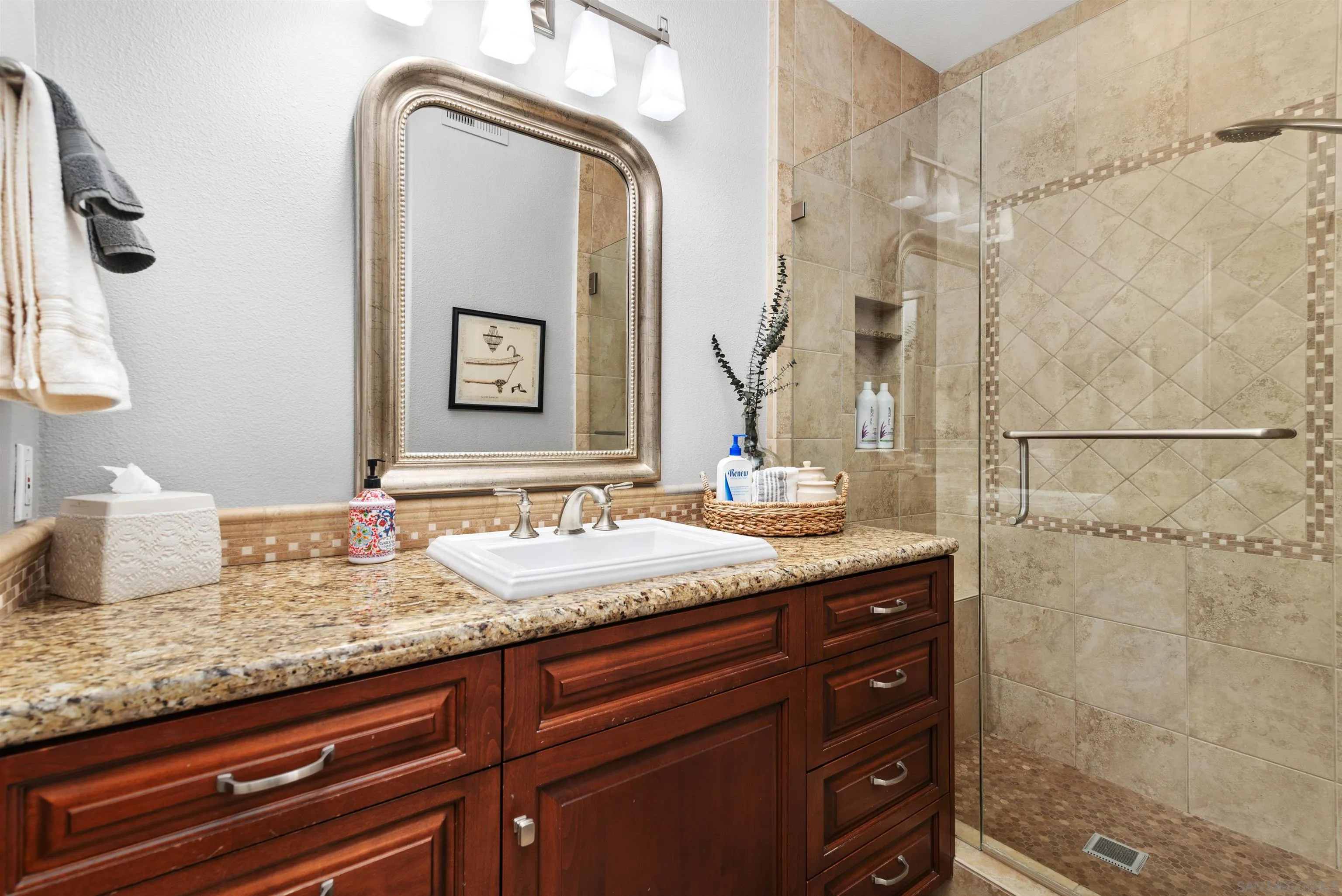 Photo #25: 250025508 Listing: Photo #25