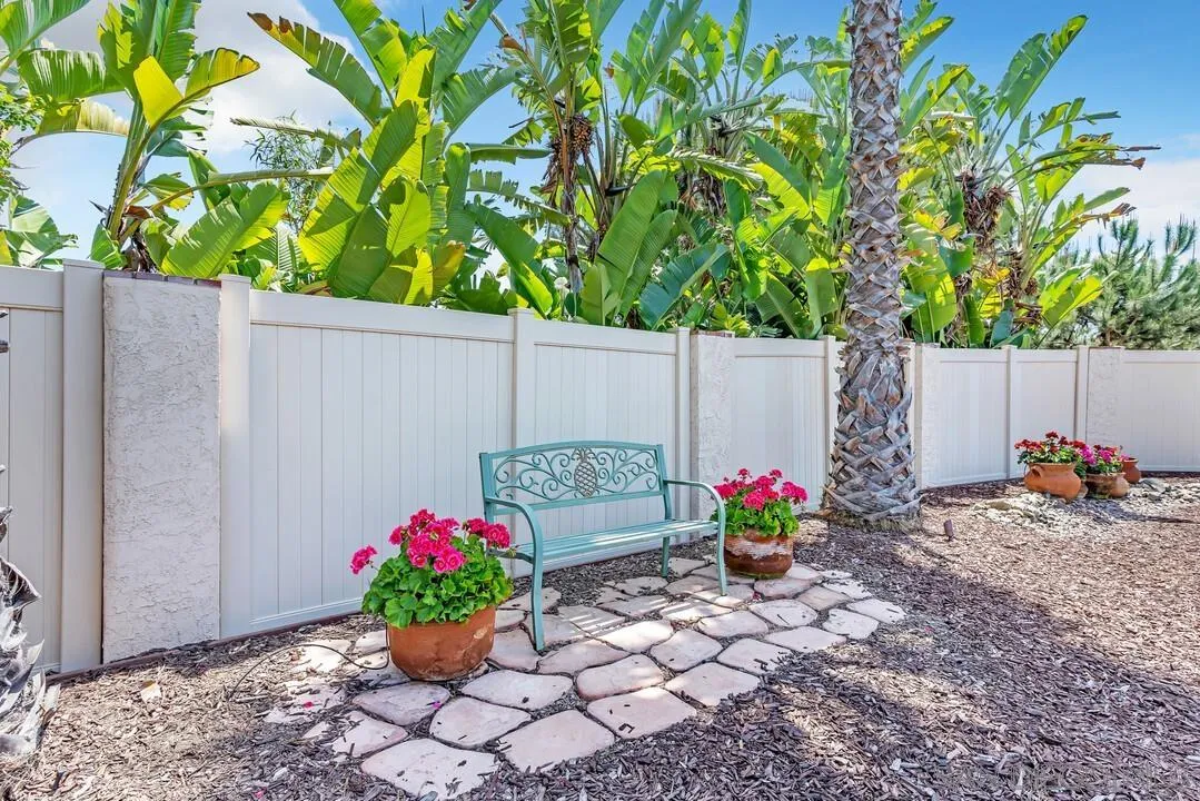 https://cdn.realtyfeed.com/cdn/127/250025517/4967e3c66ae3e5143f73dfc72c2c8fcb.webp