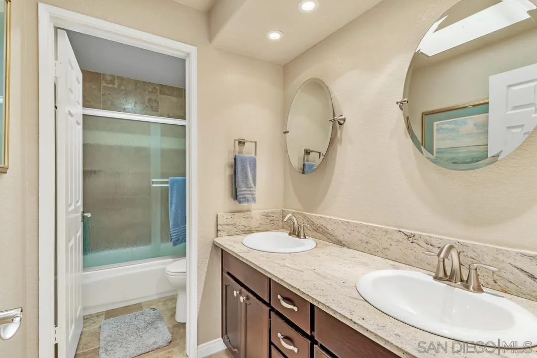 https://cdn.realtyfeed.com/cdn/127/250025517/5972ddb68c77bf117790989bc450b53e.webp