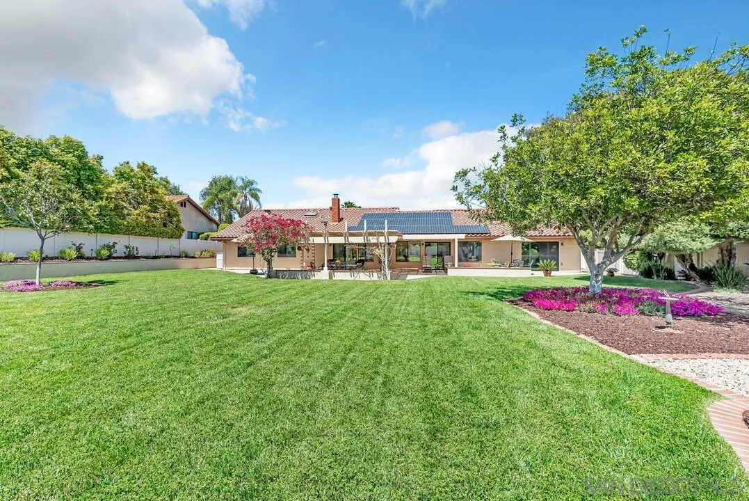 https://cdn.realtyfeed.com/cdn/127/250025517/9d1414e02e34a30b72fe98ac2ab359c4.webp