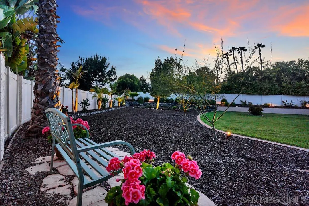 https://cdn.realtyfeed.com/cdn/127/250025517/9e9f7530c0e1a5d4a5dbcbe8118d1bae.webp