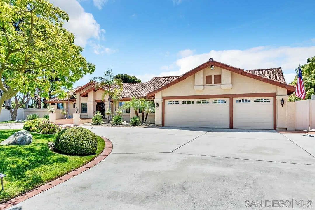 https://cdn.realtyfeed.com/cdn/127/250025517/c1d362461883fdb06115e0f962818f7d.webp