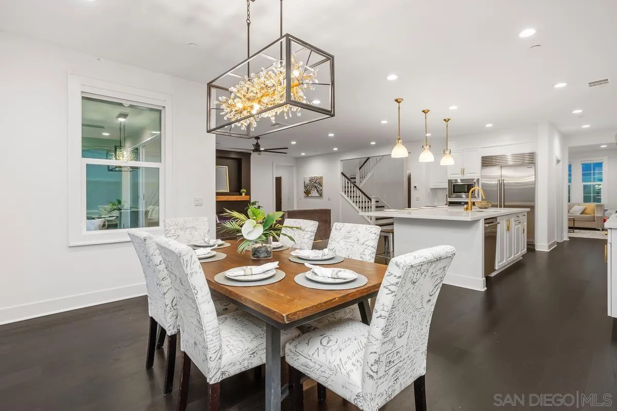 https://cdn.realtyfeed.com/cdn/127/250025526/0942eedca15c45e6c6cb4b9076046327.webp