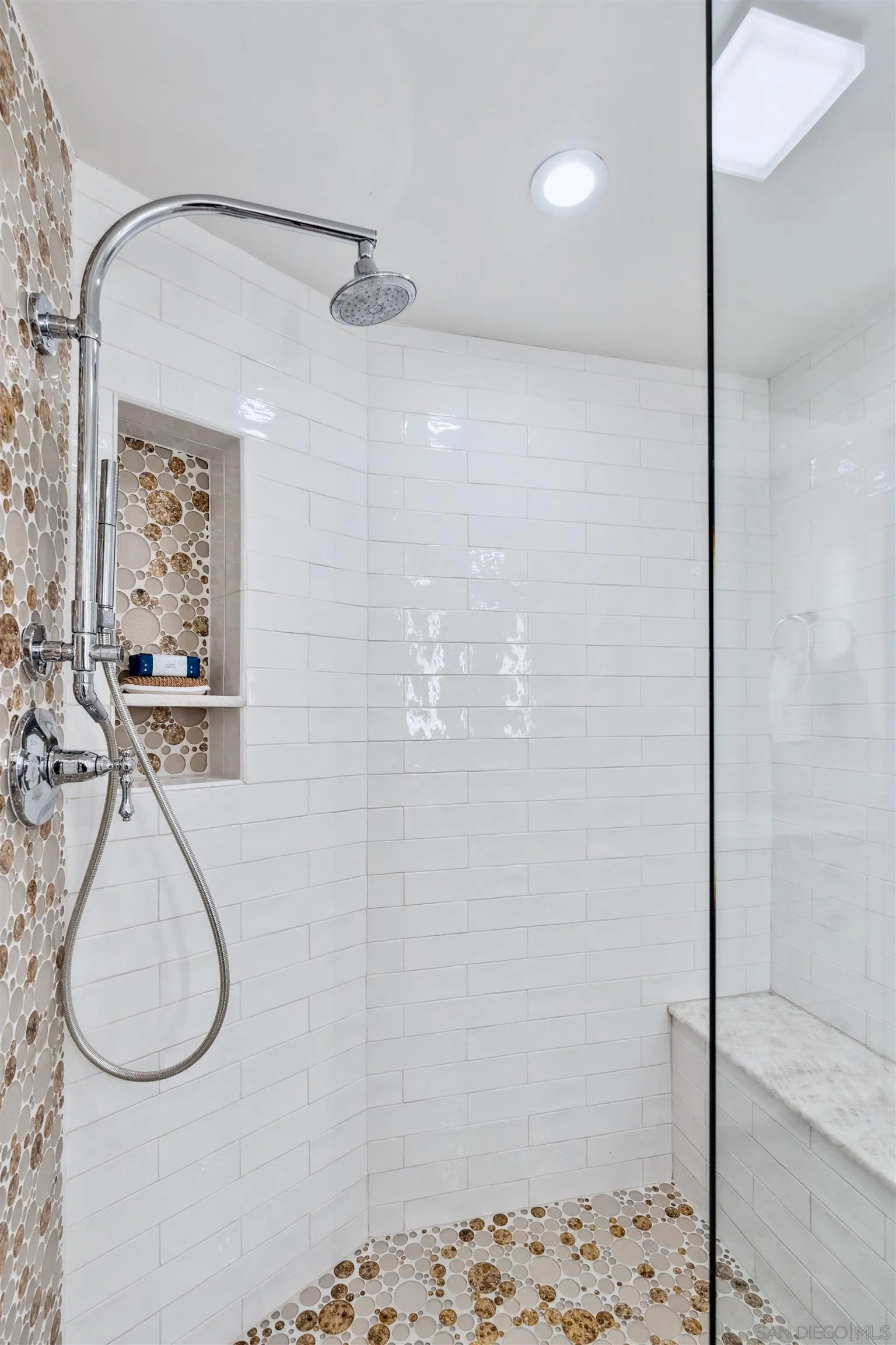 Photo #18: 250025535 Listing: Photo #18