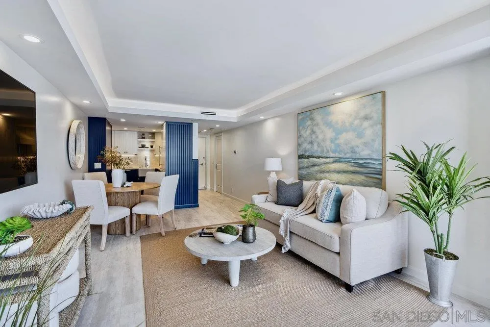 Photo #5: 250025535 Listing 