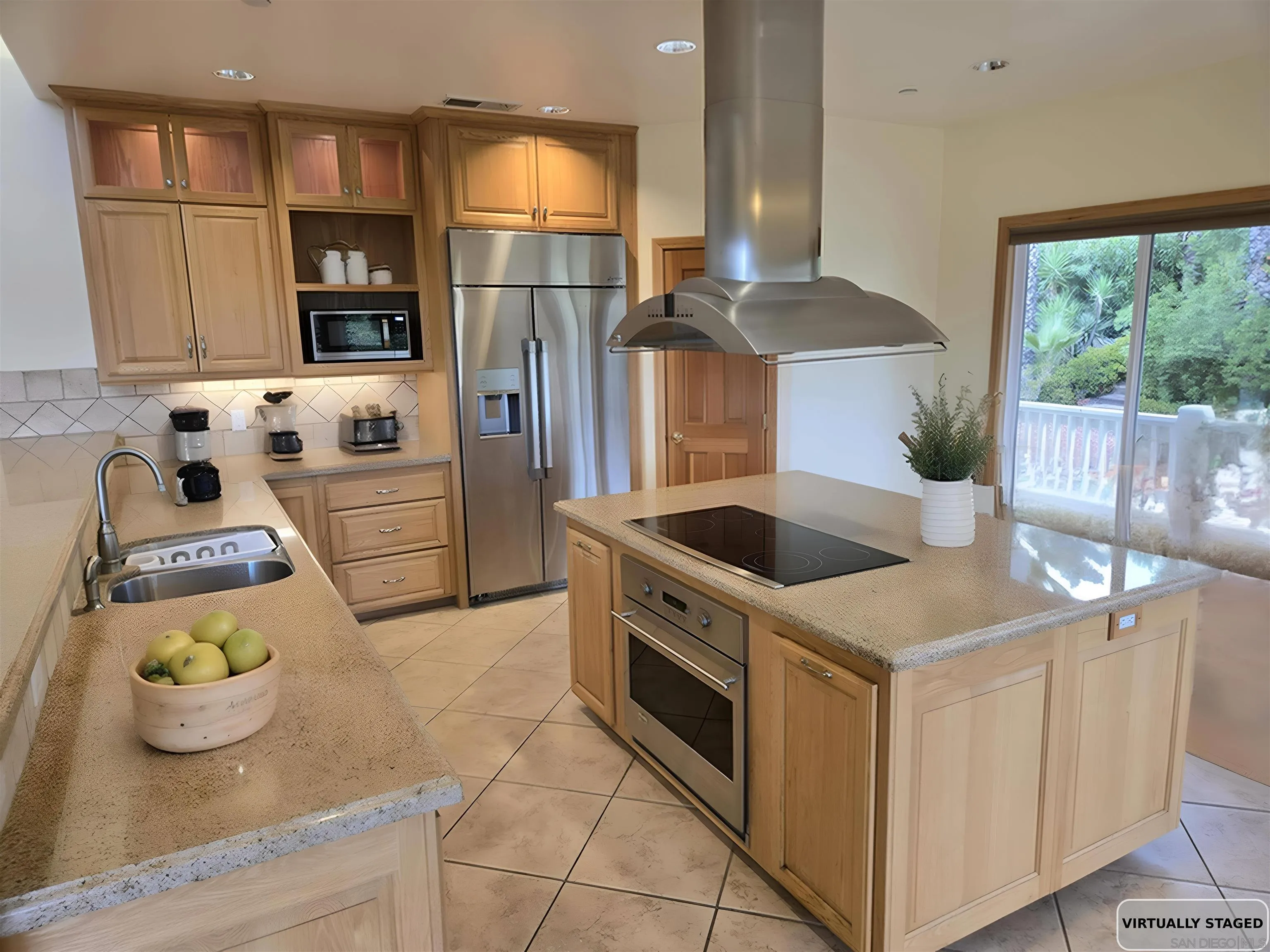 https://cdn.realtyfeed.com/cdn/127/250025543/492490423bb4bb24bbd9bed74a0cee12.webp