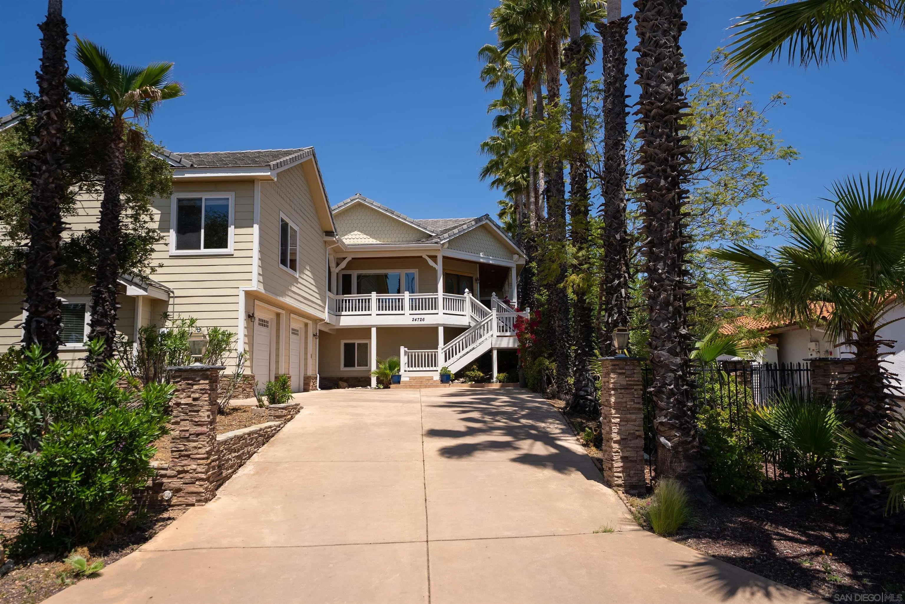 https://cdn.realtyfeed.com/cdn/127/250025543/78ac307534d1fb5c2cfe336fe10c3d04.webp