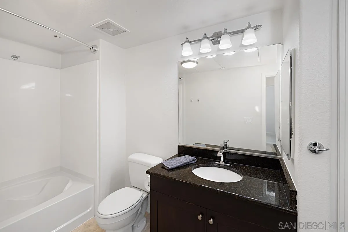 Photo #24: 250025552 Listing: Photo #24