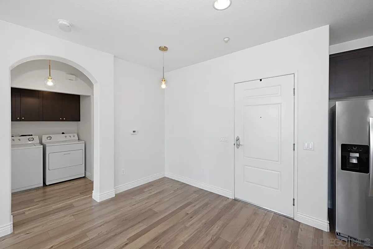 Photo #11: 250025552 Listing: Photo #11