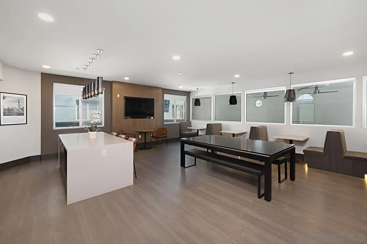 Photo #31: 250025552 Listing: Photo #31