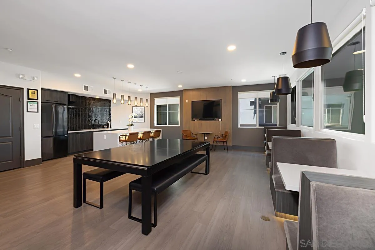 Photo #33: 250025552 Listing: Photo #33