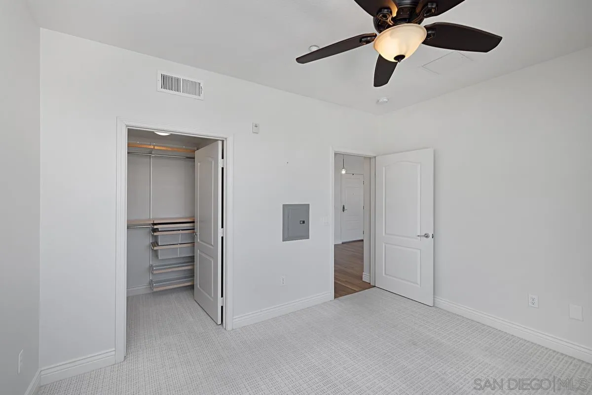 Photo #22: 250025552 Listing: Photo #22
