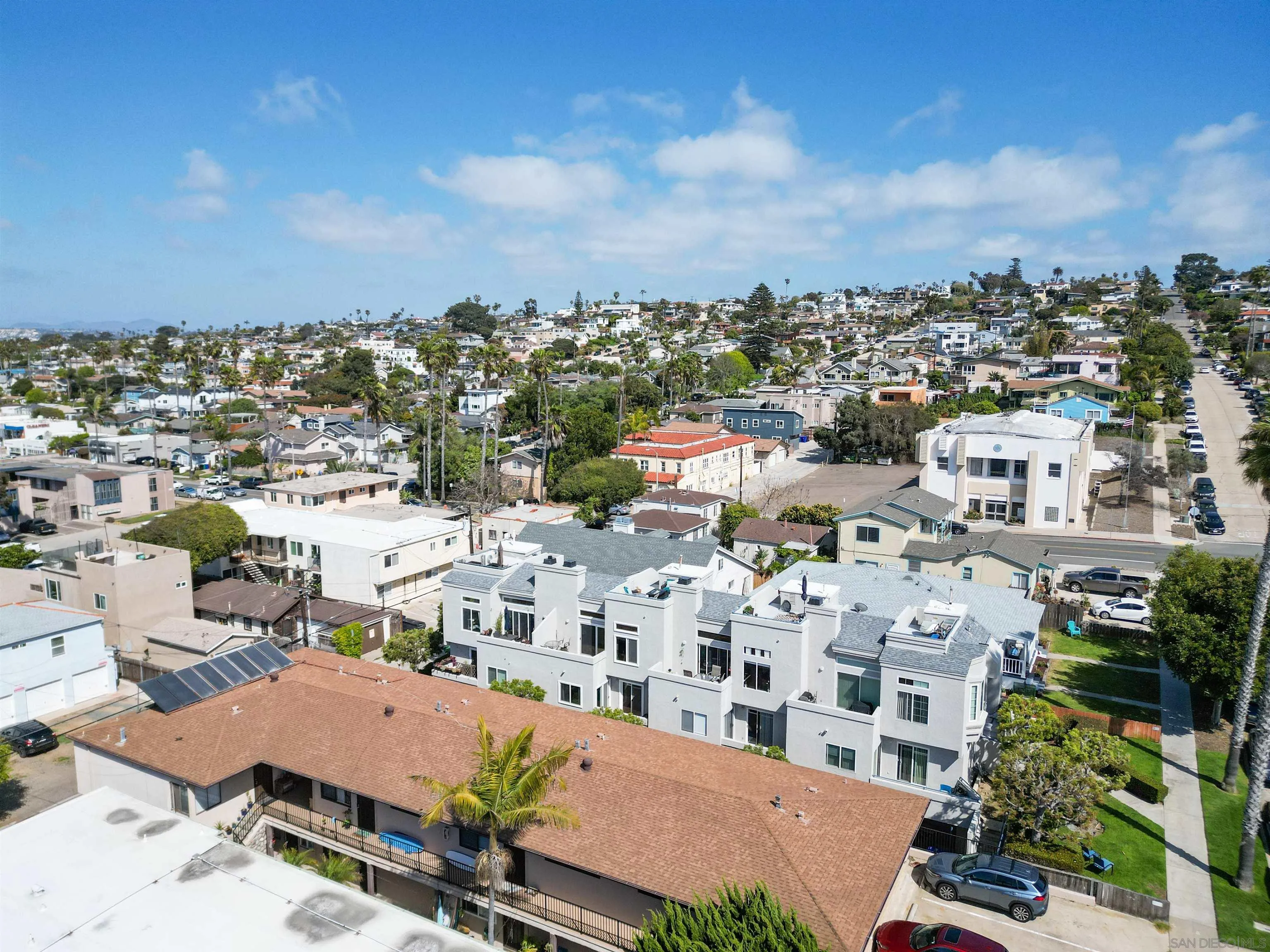 Photo #5: 250025586 Listing 