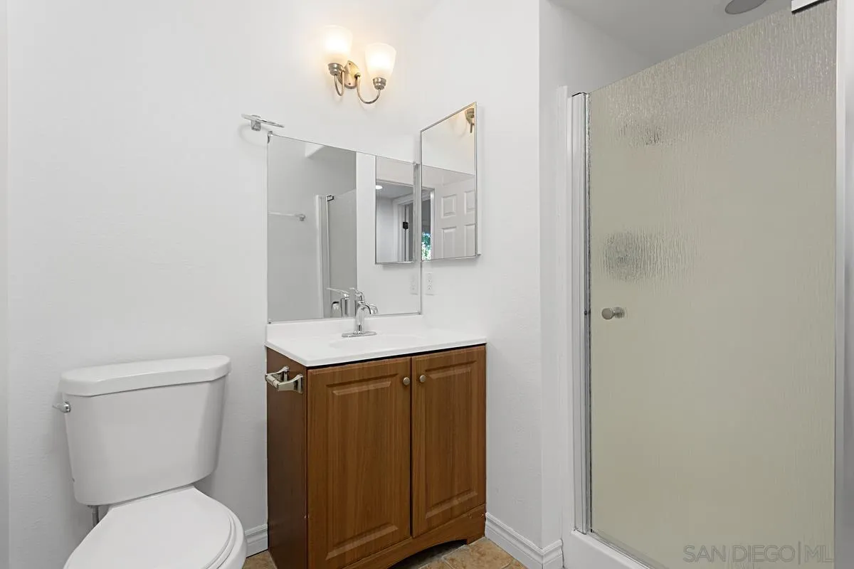 Photo #8: 250025588 Listing: Photo #8