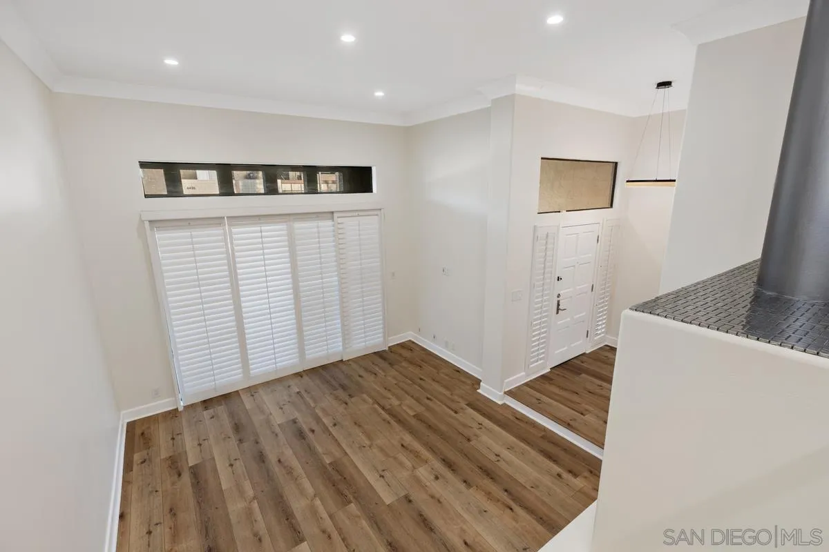 Photo #4: 250025610 Listing 