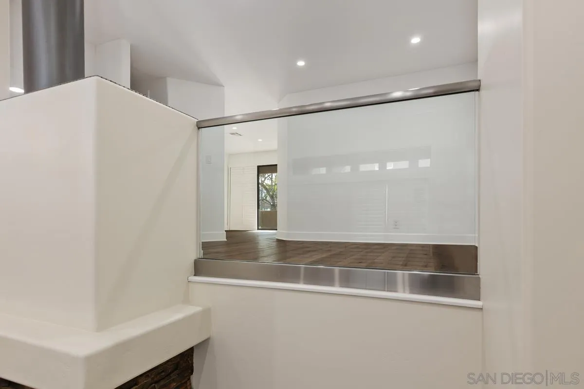 Photo #7: 250025610 Listing: Photo #7