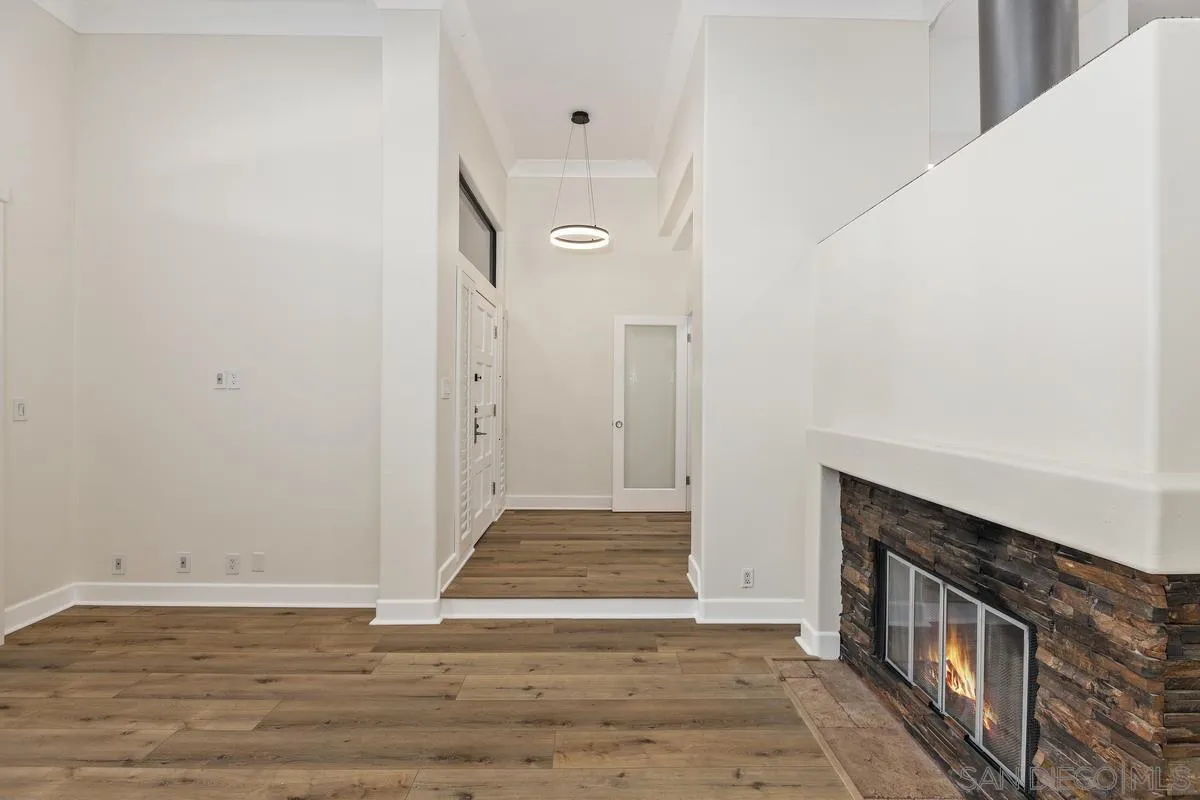 Photo #5: 250025610 Listing 