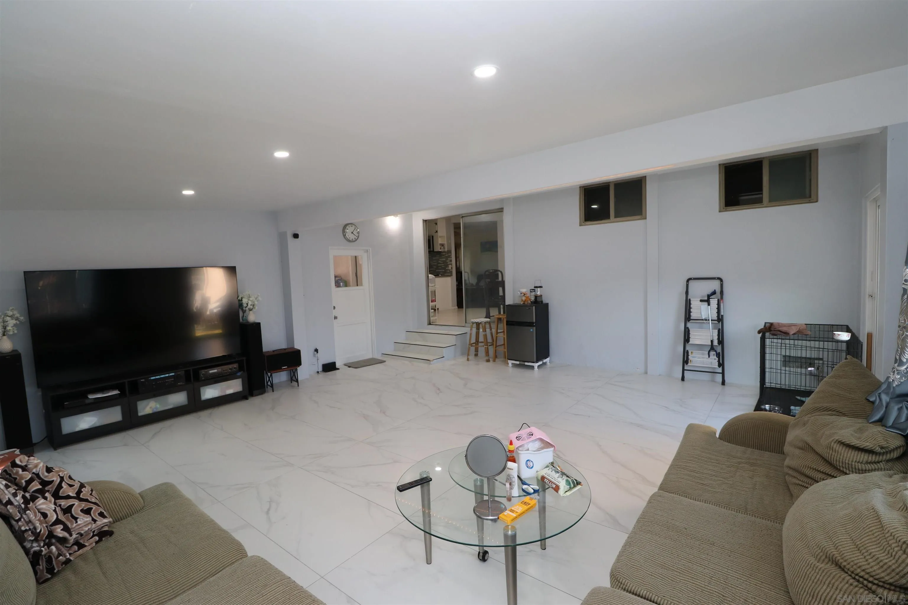 https://cdn.realtyfeed.com/cdn/127/250025621/552adcbd305039efc41c120699c073c6.webp